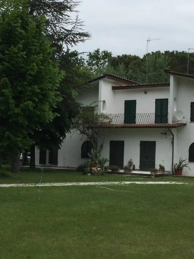 Villa Poveromo Massa   Massa (Tuscany)