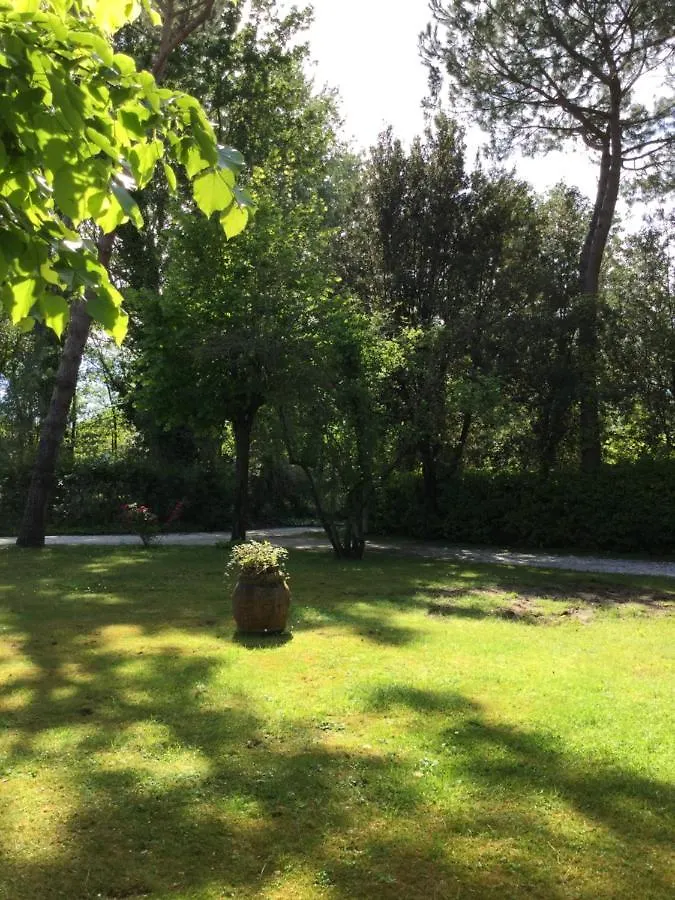 Villa Poveromo Massa  Massa (Tuscany)